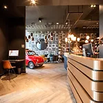 Ibis Centre Gare Nord Otel