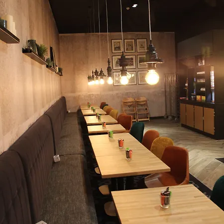 Ibis Centre Gare Nord Hotel 3*