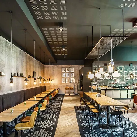 Ibis Centre Gare Nord Hotel 3*