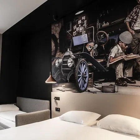 ホテル Ibis Centre Gare Nord 3*