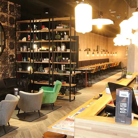 ホテル Ibis Centre Gare Nord 3*