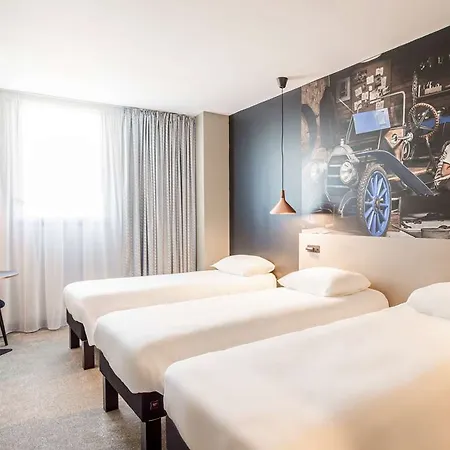 Ibis Centre Gare Nord 3*