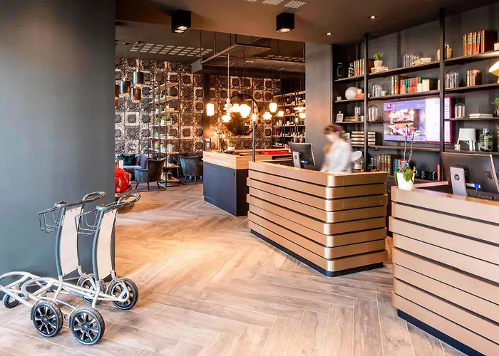 Отель Ibis Centre Gare Nord