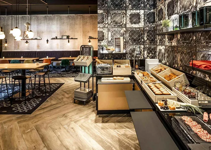 Отель Ibis Centre Gare Nord 3*