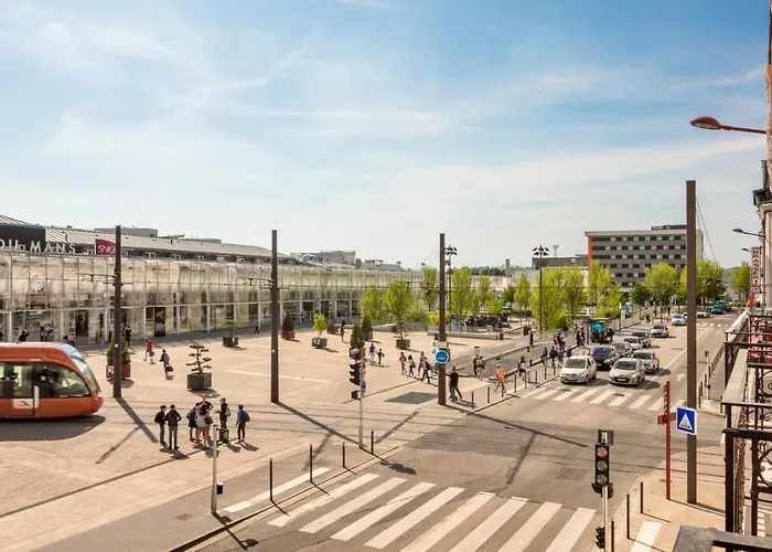 Ibis Centre Gare Nord Hotel