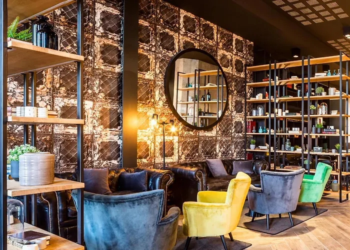 Ibis Centre Gare Nord Hotel 3*